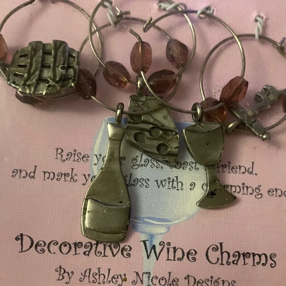 Decorative Wine Charms Set - Silver and Pink